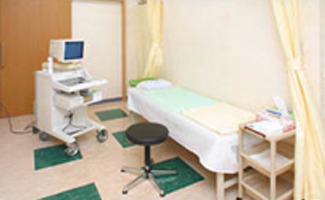 神楽岡泌尿器科 プライバシー 診察室